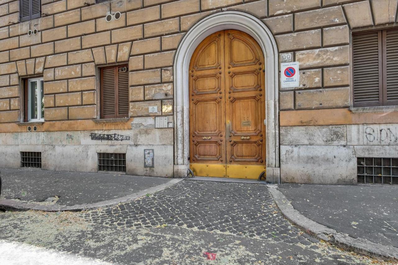 Vacanze In Vaticano By Halldis Roma Exterior foto